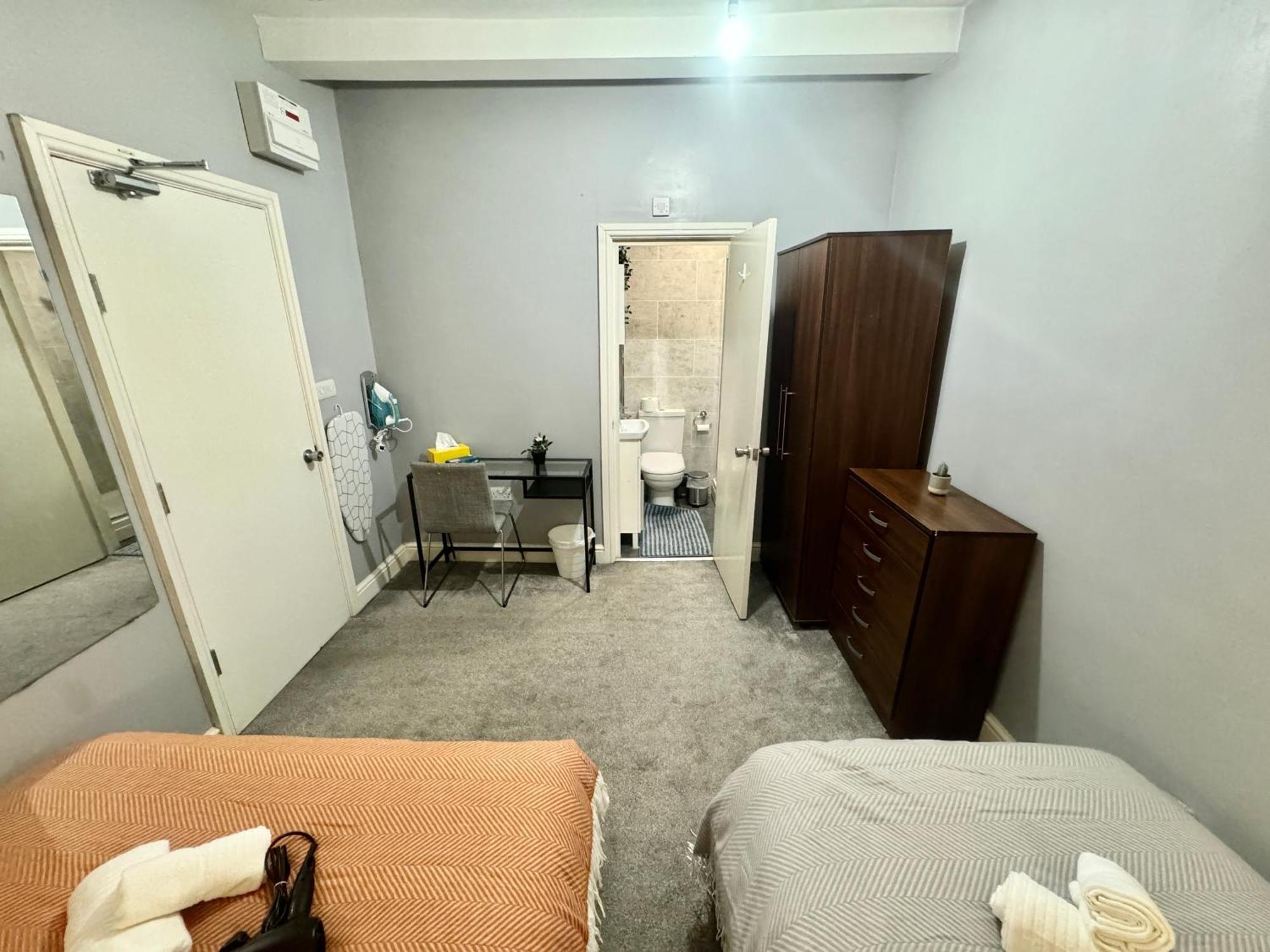 Modern En-Suite Rooms By Finsbury Park Station 8 Mins To King'S Cross By Tube 伦敦 外观 照片
