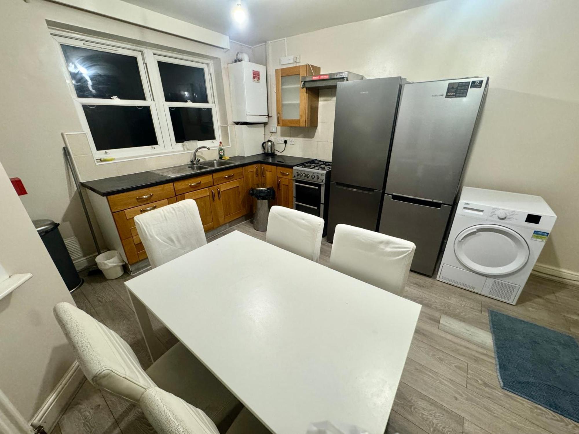 Modern En-Suite Rooms By Finsbury Park Station 8 Mins To King'S Cross By Tube 伦敦 外观 照片